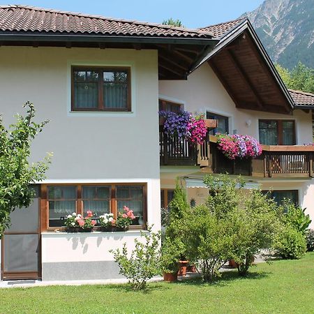Apart-Alpin Stanzach Exterior photo